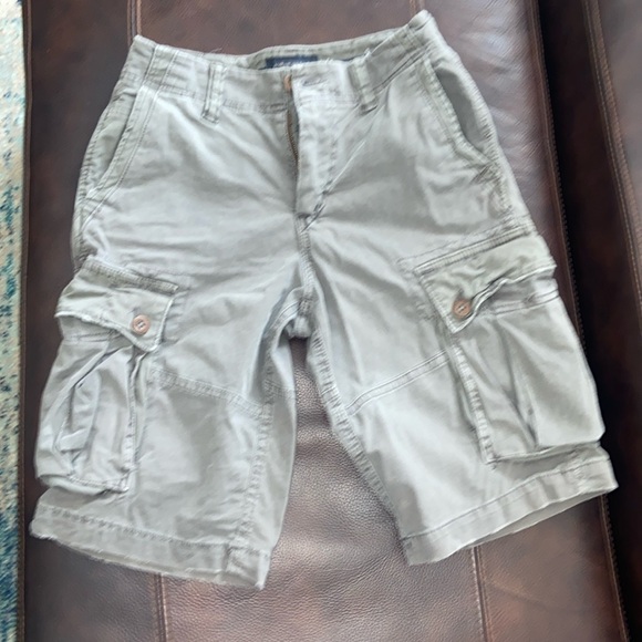 American Eagle Outfitters Other - American Eagle cargo shorts, size 26 waist. Khaki color. Men's